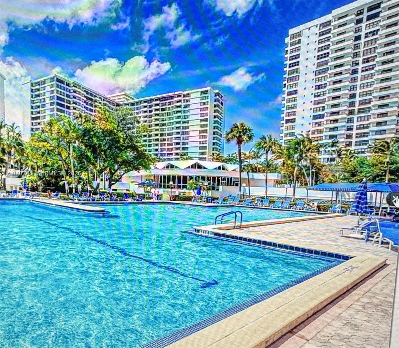 600 Three Islands Blvd # 622, Hallandale Beach, FL 33009 photo 2