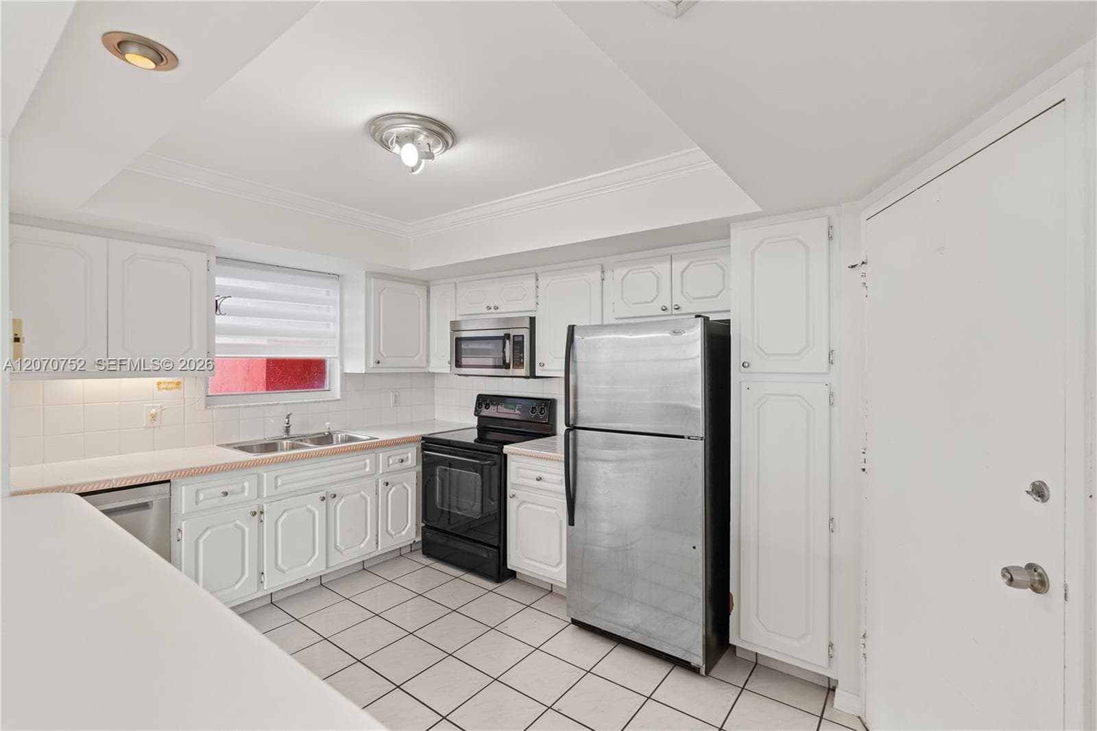 1301 NE Miami Gardens Dr # 505W, Miami, FL 33179 photo 13
