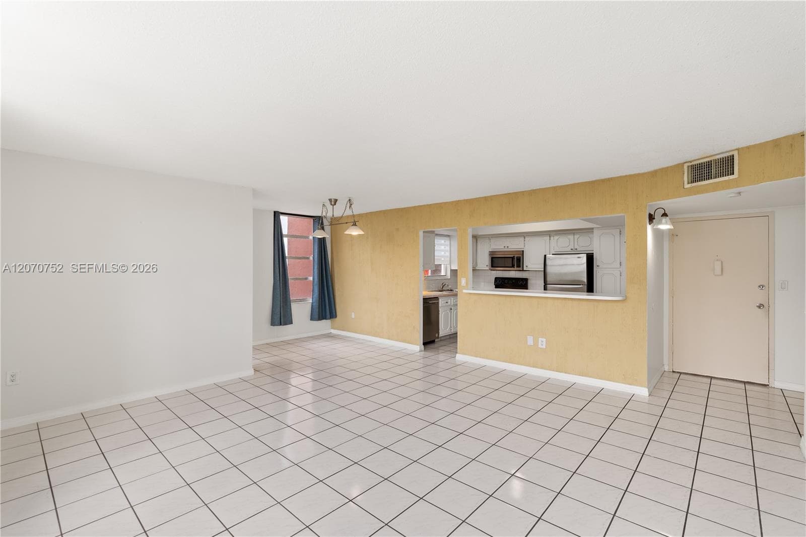 1301 NE Miami Gardens Dr # 505W, Miami, FL 33179 photo 5