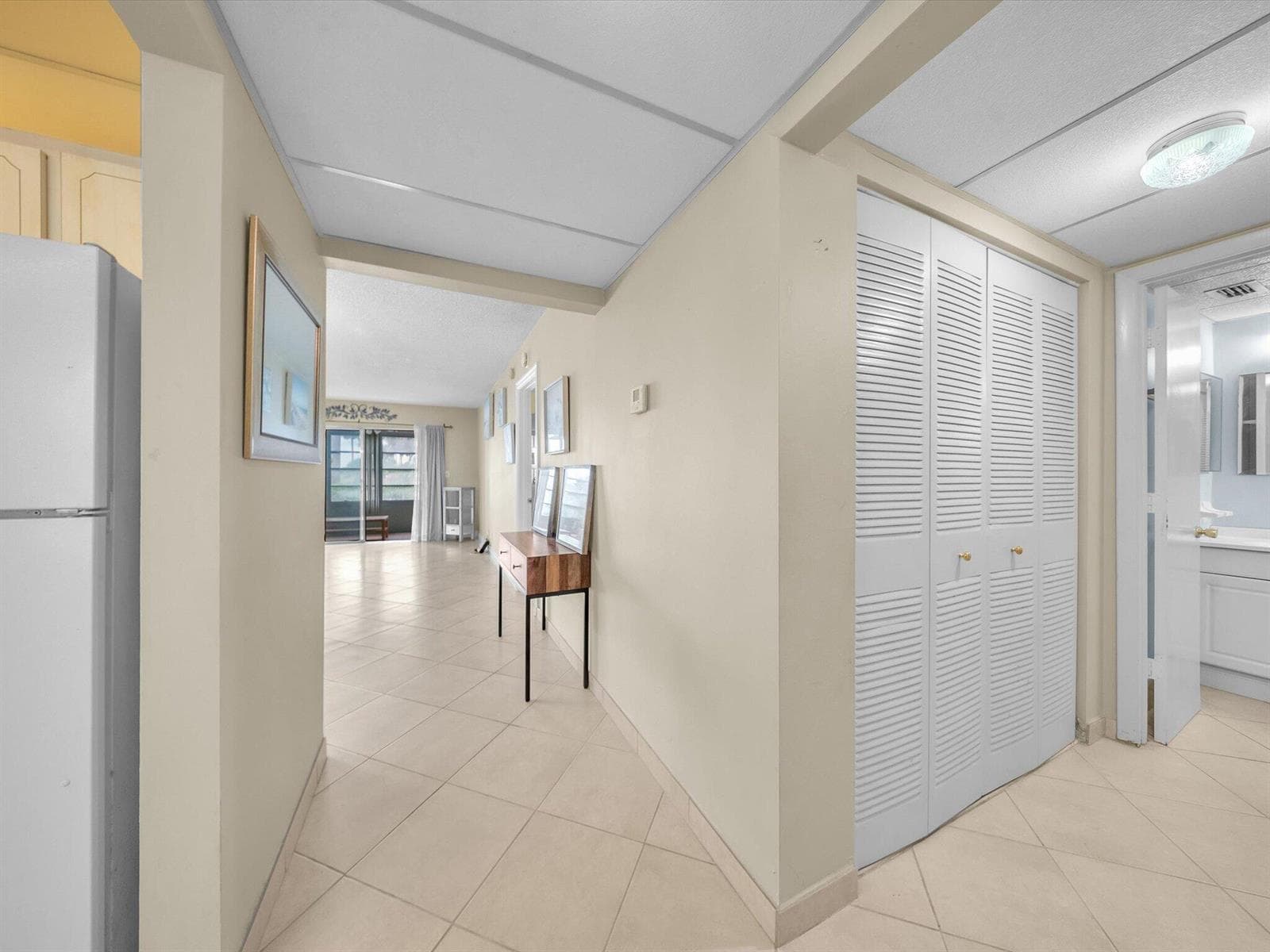 7807 GOLF CIR Drive # 105, Margate, FL 33063 photo 6