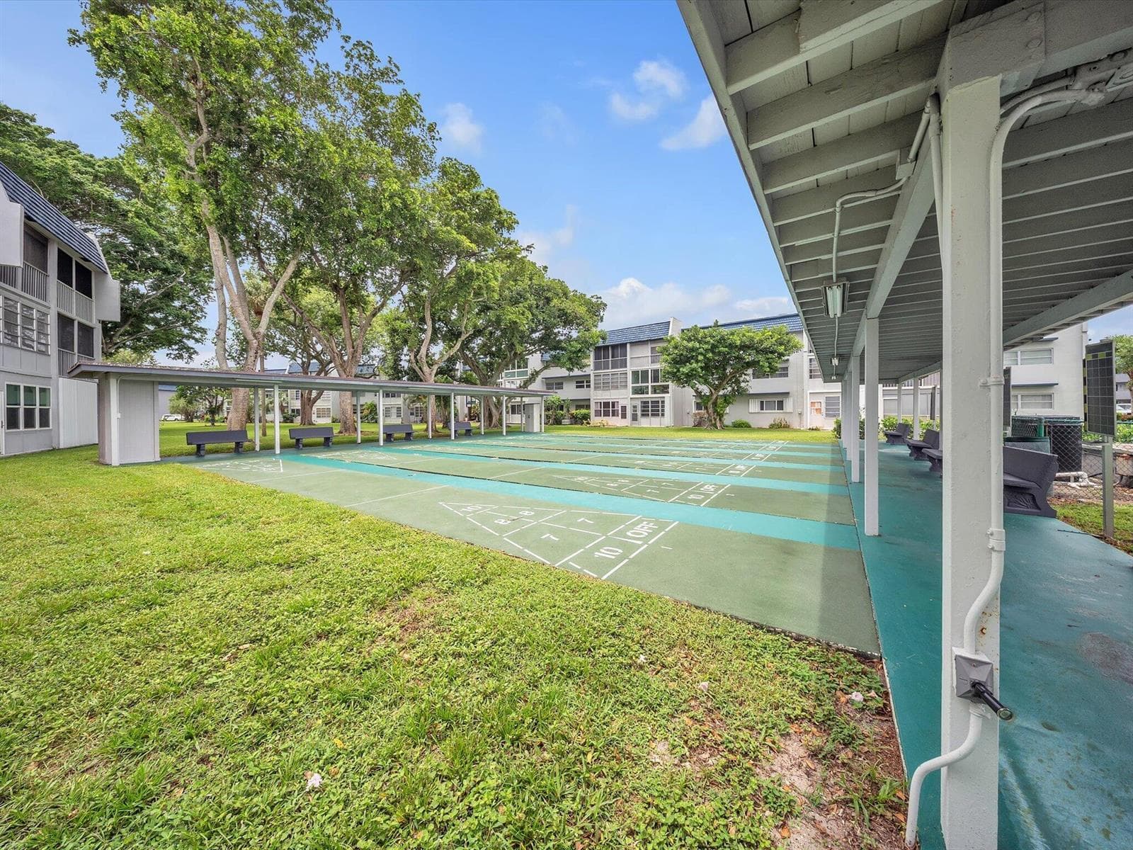 7807 GOLF CIR Drive # 105, Margate, FL 33063 photo 4