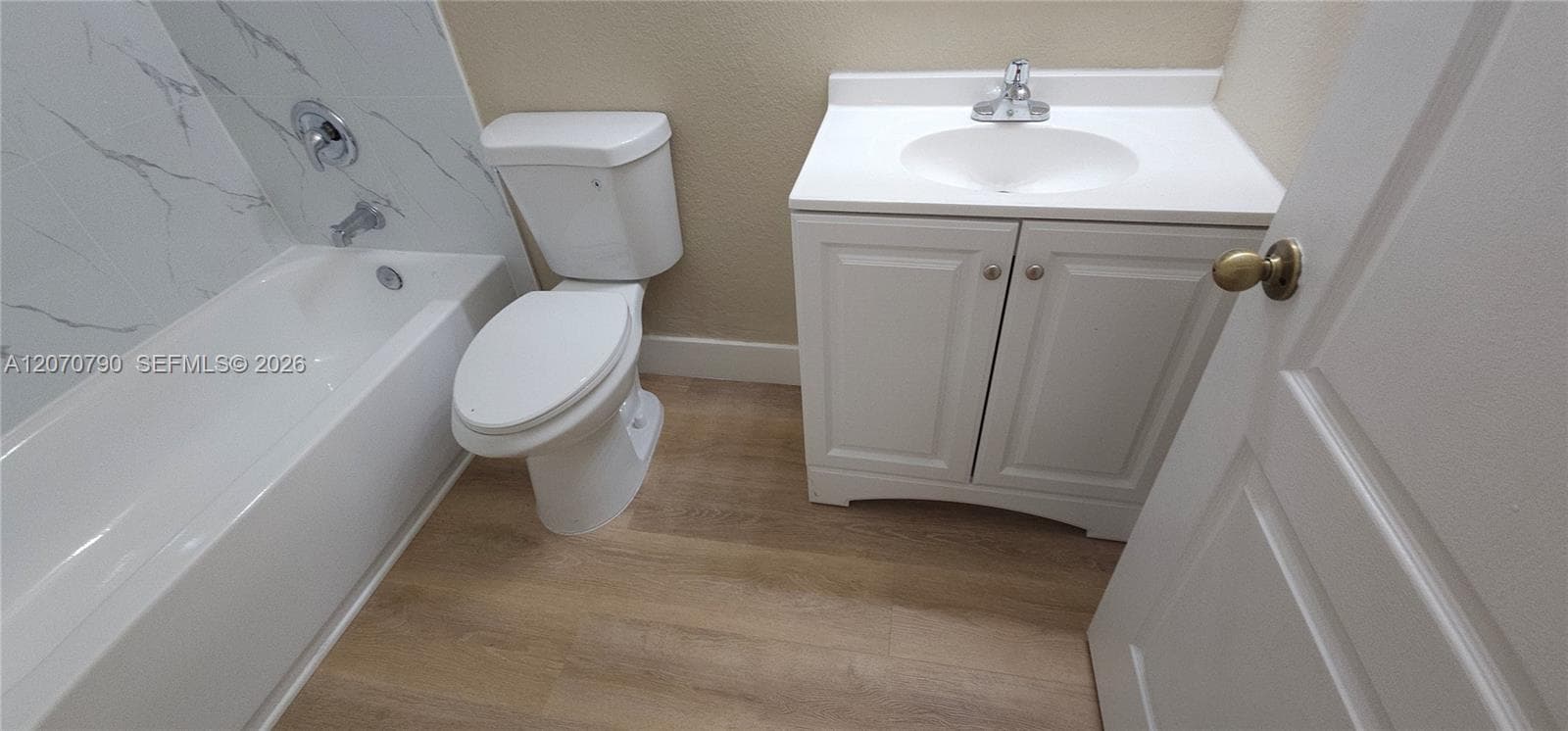 1662 SE 27th Dr # 208, Homestead, FL 33035 photo 9