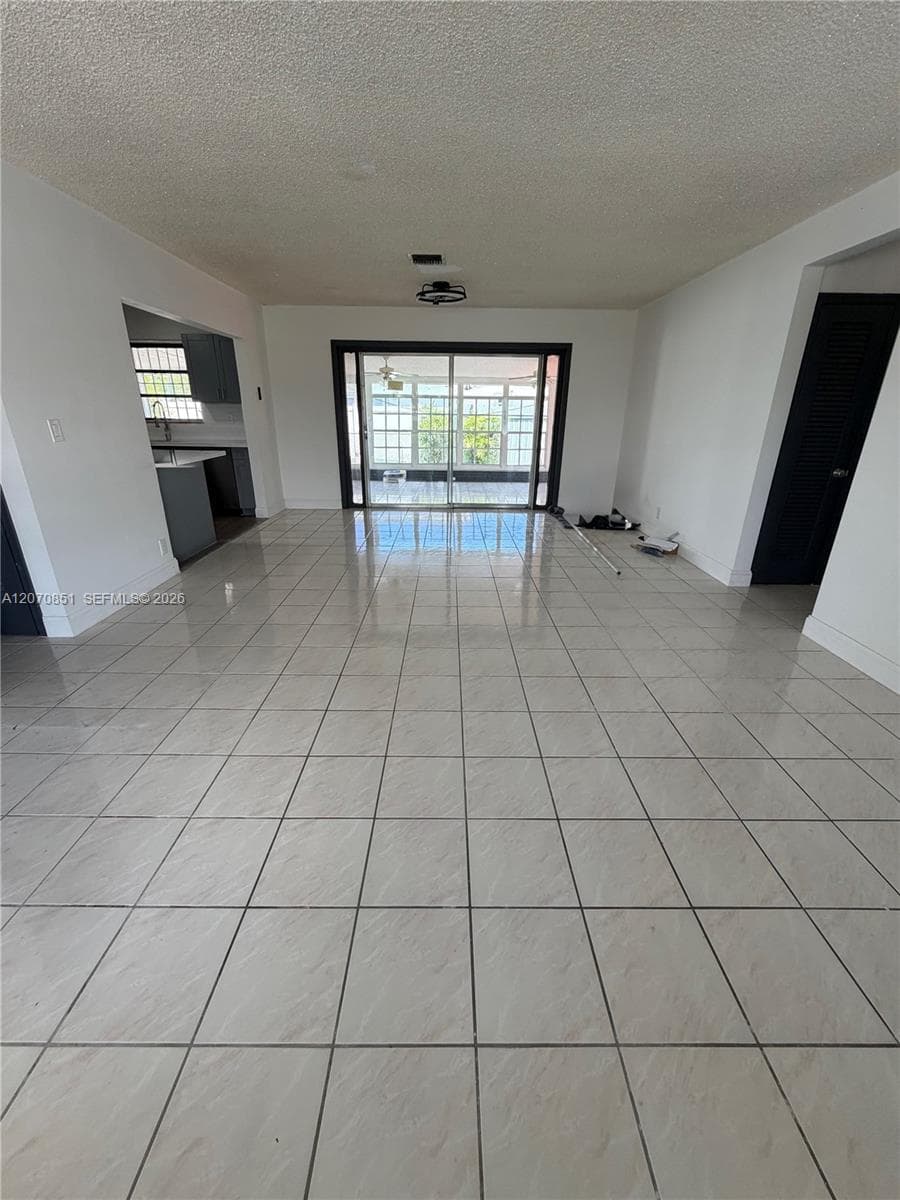 4175 SW 87th Ave # 1, Miami, FL 33165 photo 7
