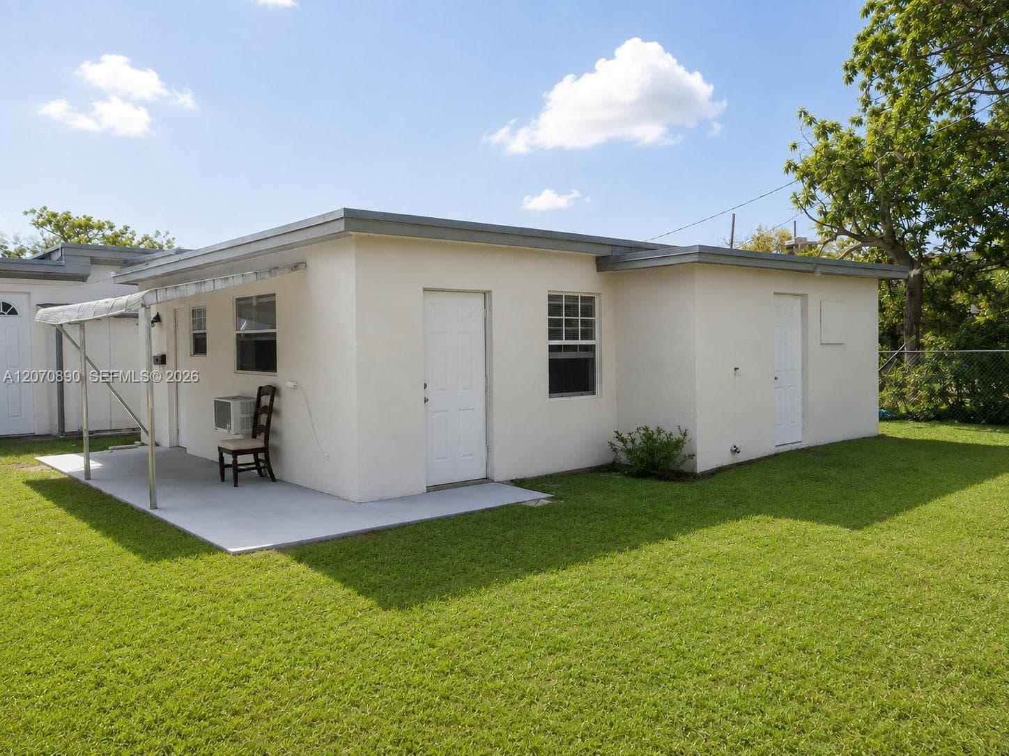 325 NE 108th St # 1, Miami, FL 33161 photo 12