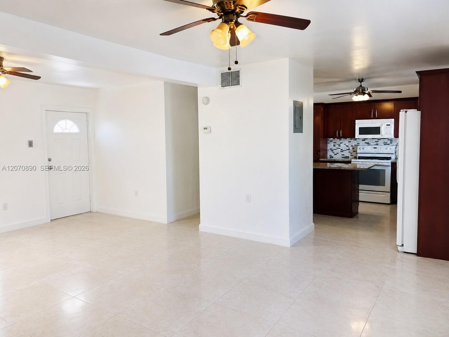 325 NE 108th St # 1, Miami, FL 33161 photo 3