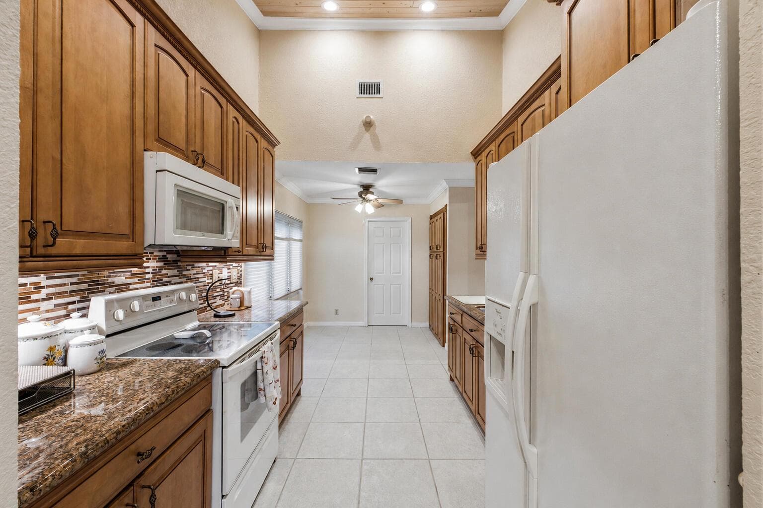 8719 NW 1ST Street, Coral Springs, FL 33071 photo 13