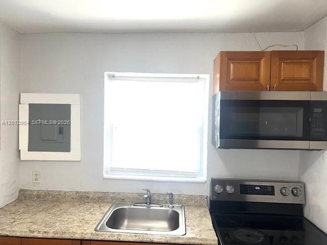 504 N 57th Ave # SOUTH, Hollywood, FL 33021 photo 9