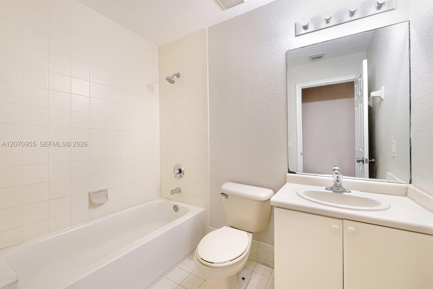 2828 SE 16th Ave # 114, Homestead, FL 33035 photo 8
