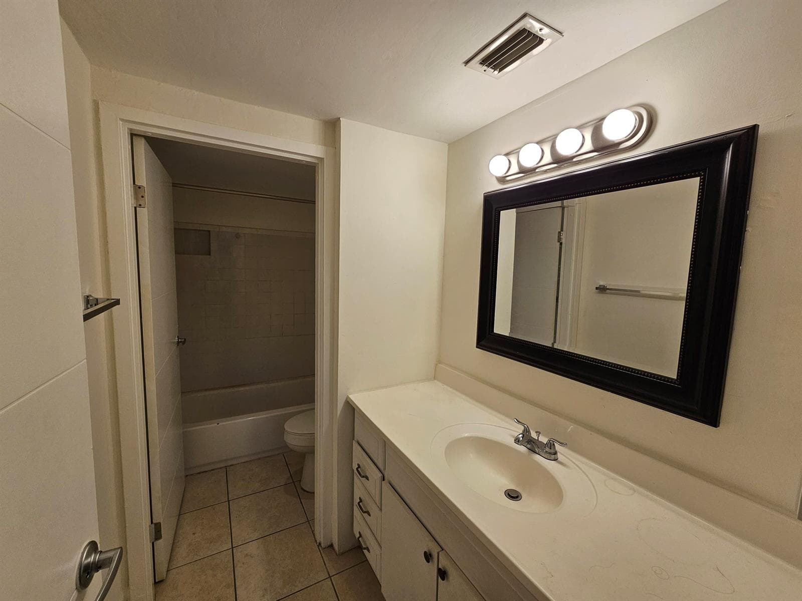 8441 Forest Hills Drive # 302, Coral Springs, FL 33065 photo 7
