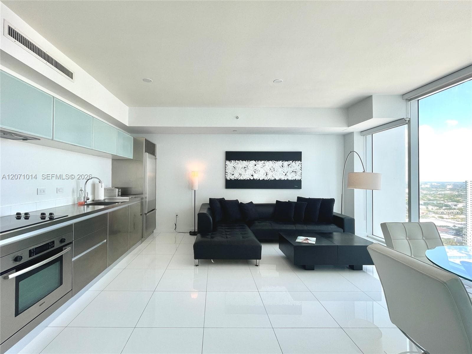 1040 Biscayne Blvd # 3305, Miami, FL 33132 photo 6