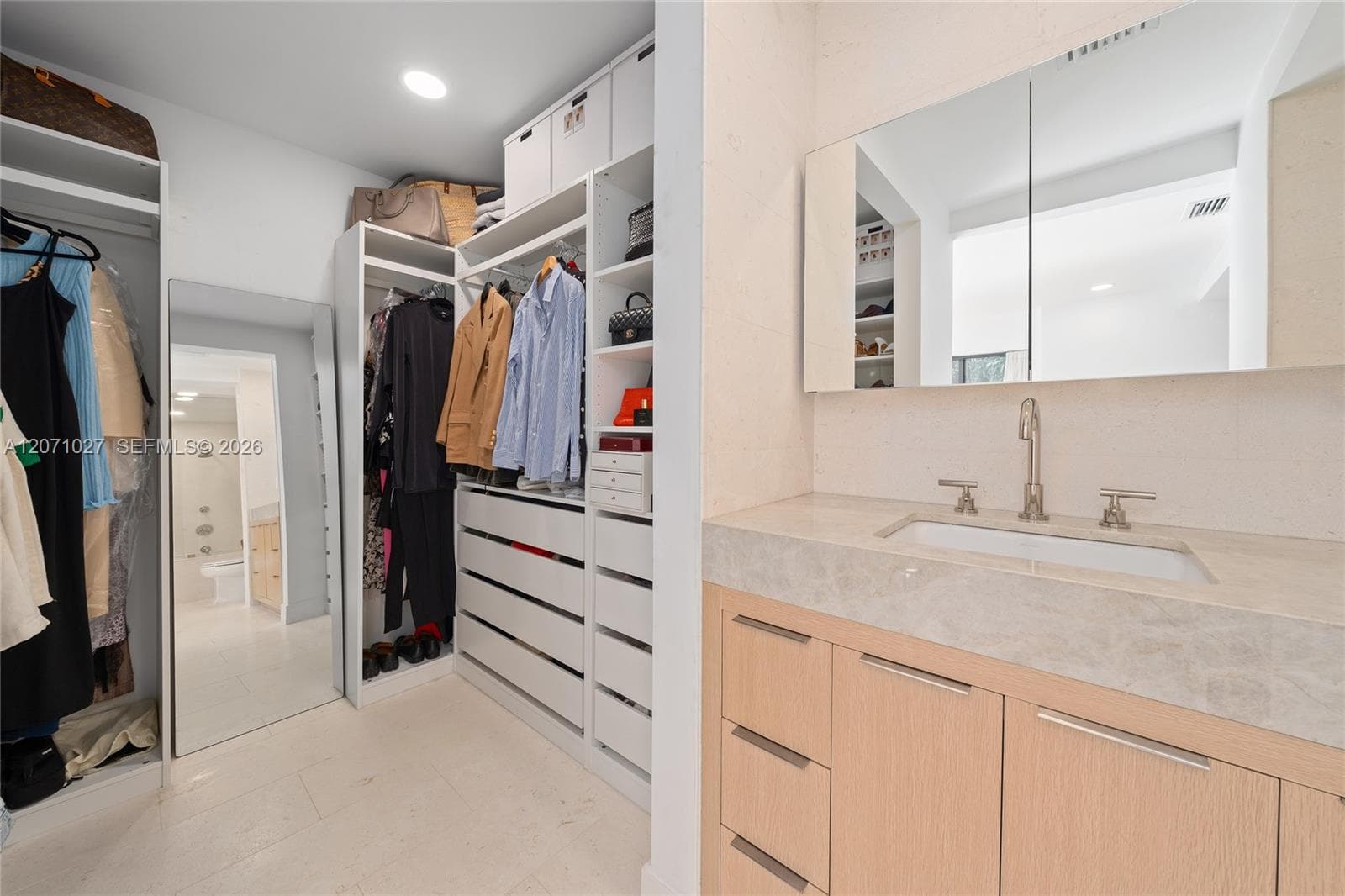 638 NE 141st St, North Miami, FL 33161 photo 13