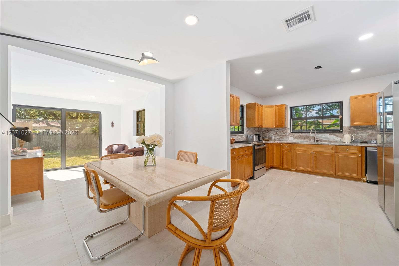 638 NE 141st St, North Miami, FL 33161 photo 7