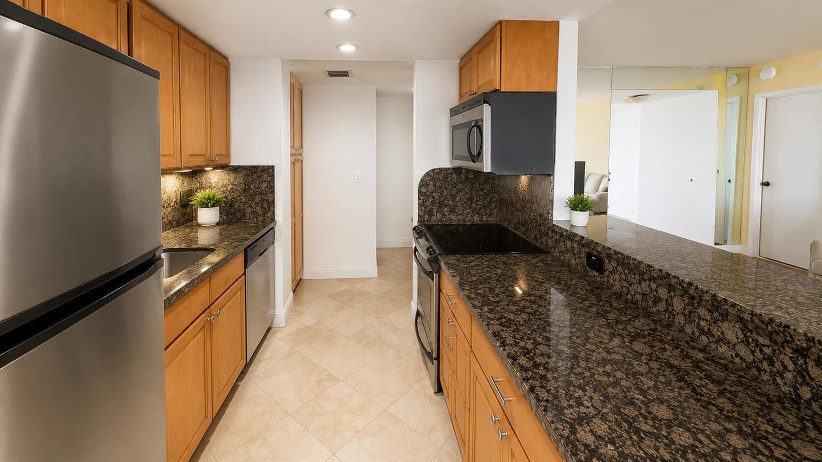 230 174TH Street # 1805, Sunny Isles Beach, FL 33160 photo 7