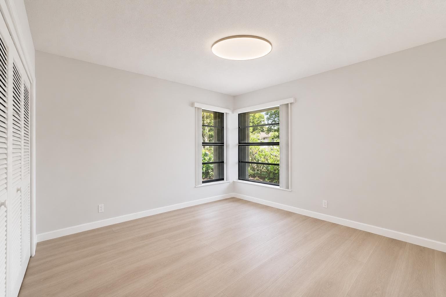 5055 NW 89TH Way, Coral Springs, FL 33067 photo 9