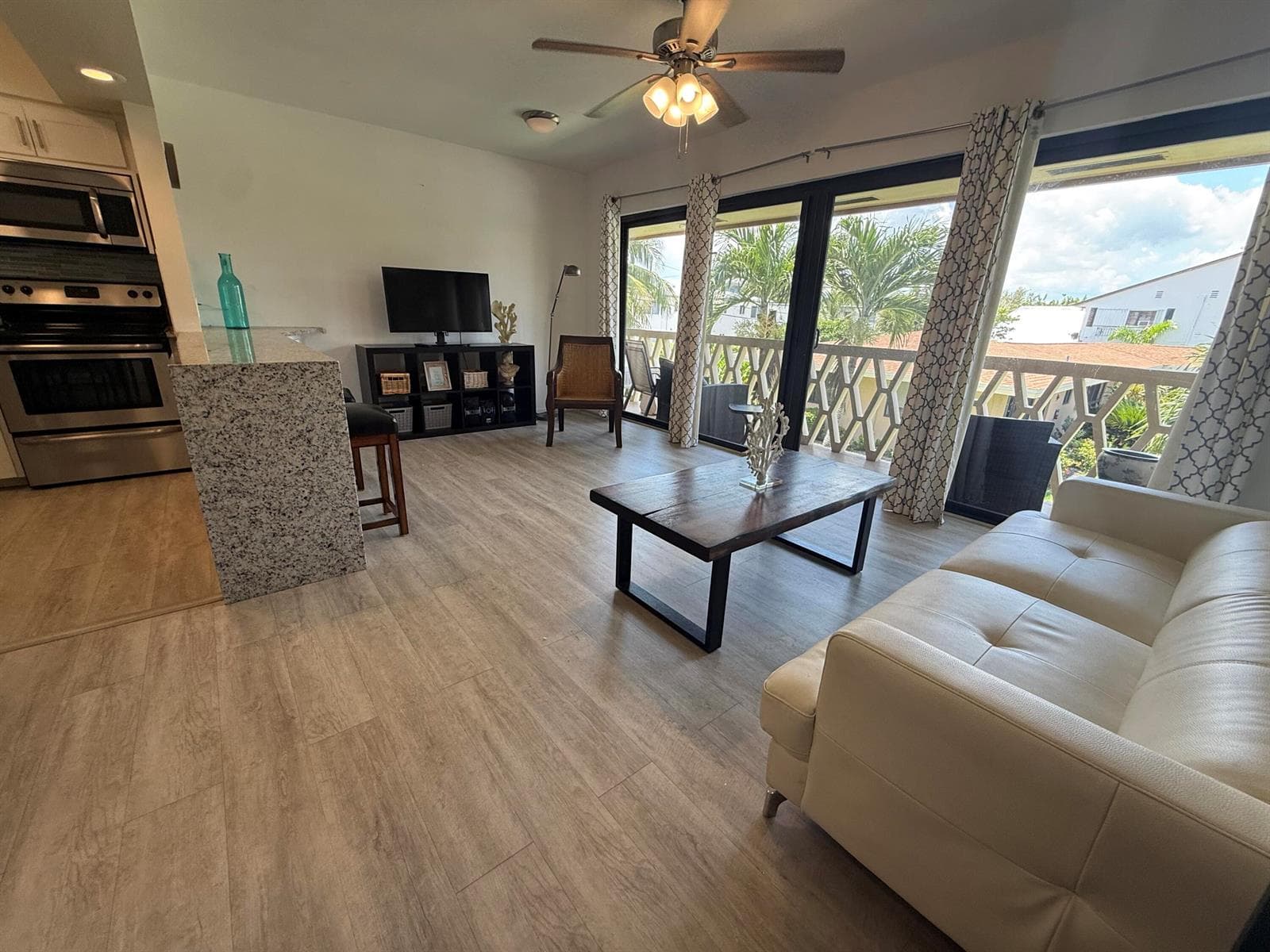 3208 SE 11TH Street # 202, Pompano Beach, FL 33062 photo 3