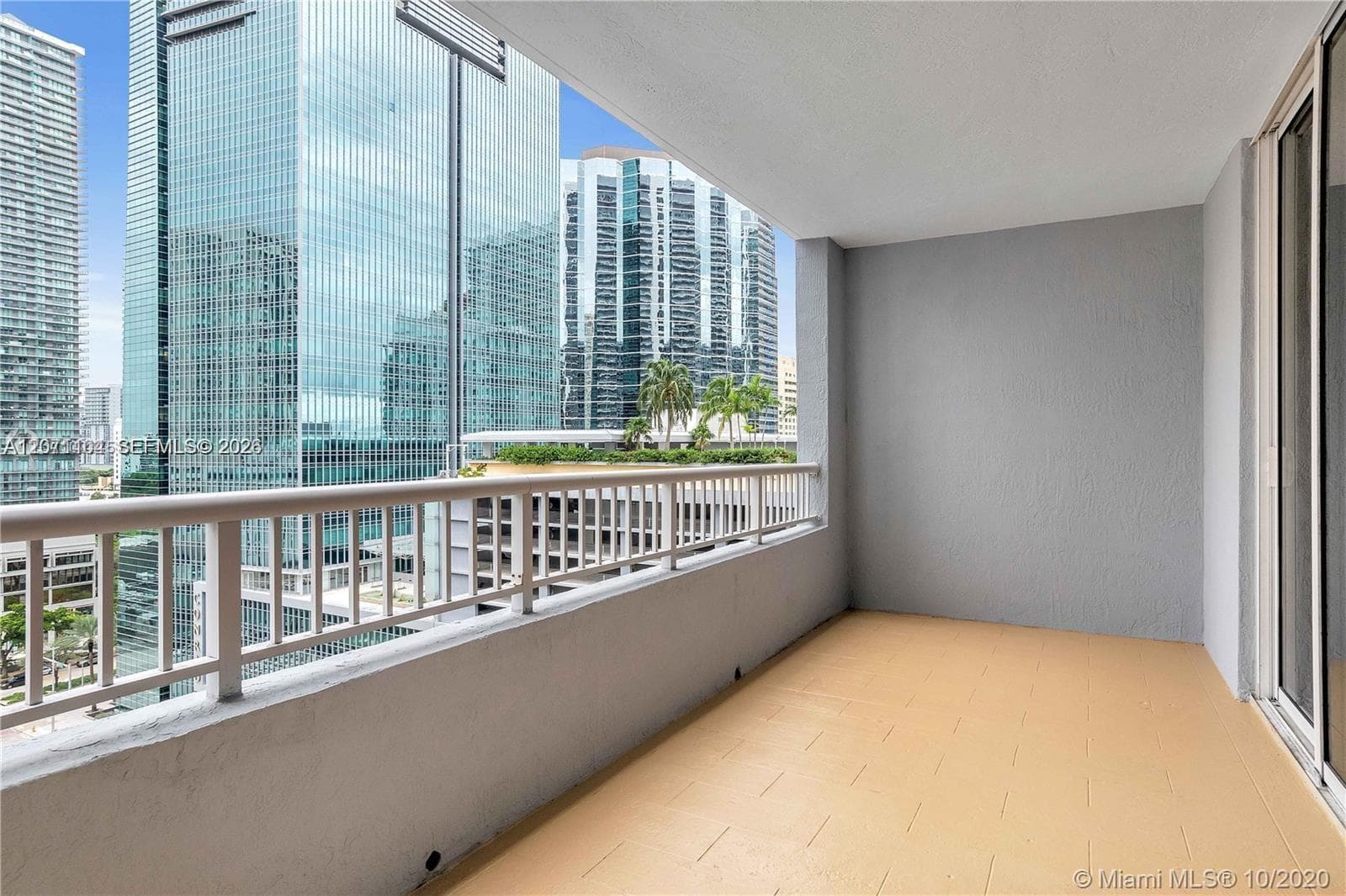 170 SE 14th St # 1506, Miami, FL 33131 photo 12