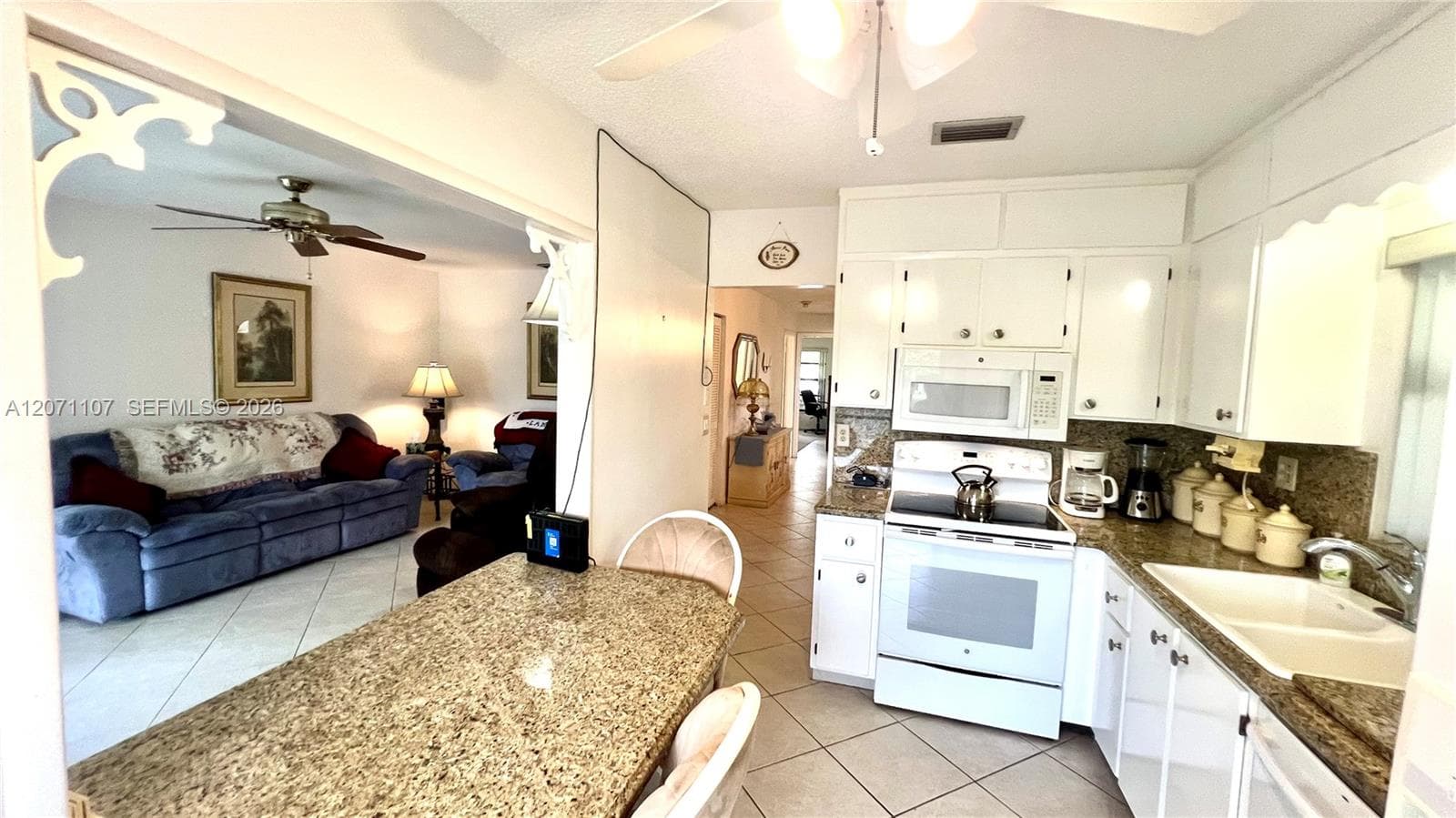 5437 Mendoza St, West Palm Beach, FL 33415 photo 8