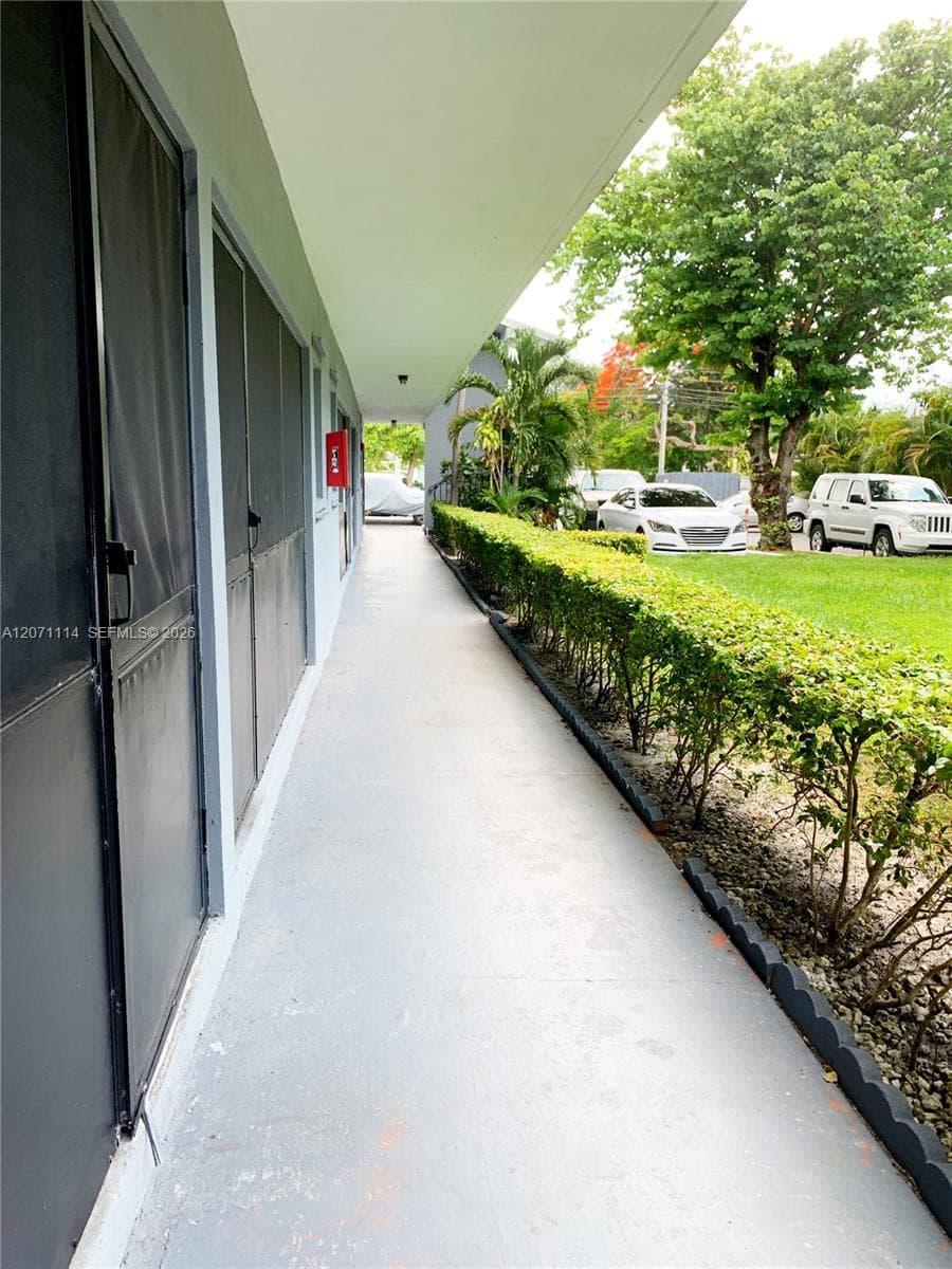 2612 Johnson St # 4, Hollywood, FL 33020 photo 13