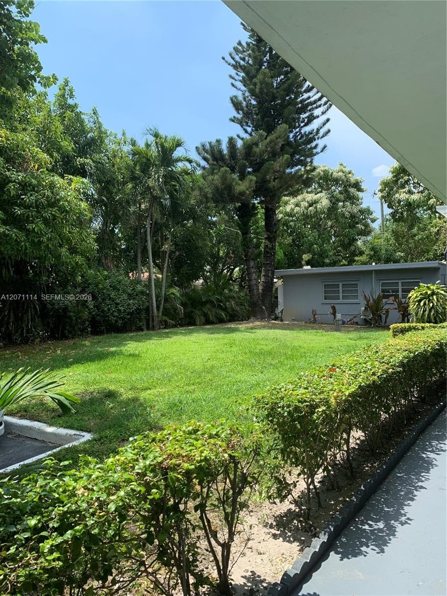 2612 Johnson St # 4, Hollywood, FL 33020 photo 12