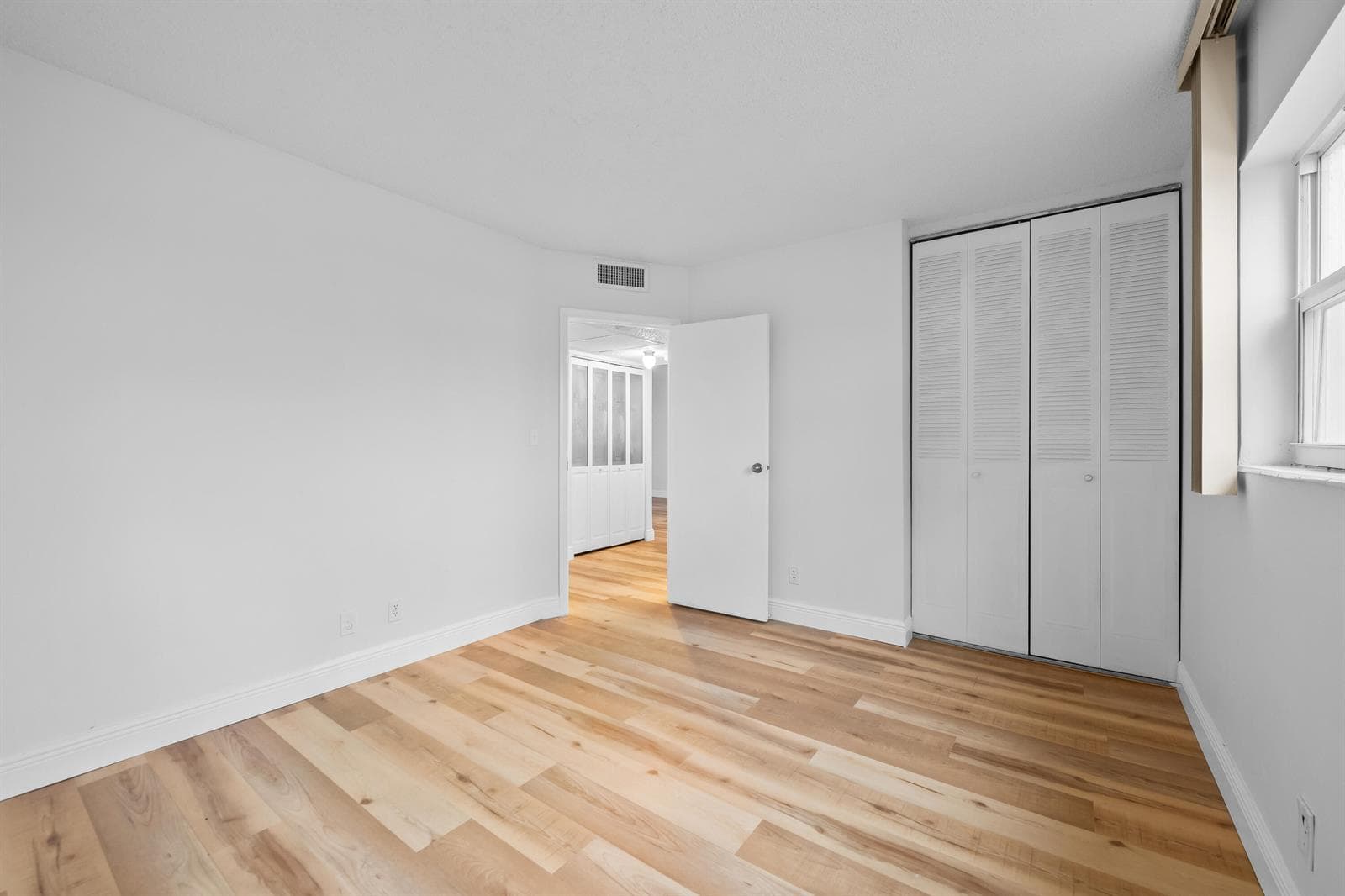 3401 NW 47TH Avenue # 401, Lauderdale Lakes, FL 33319 photo 13
