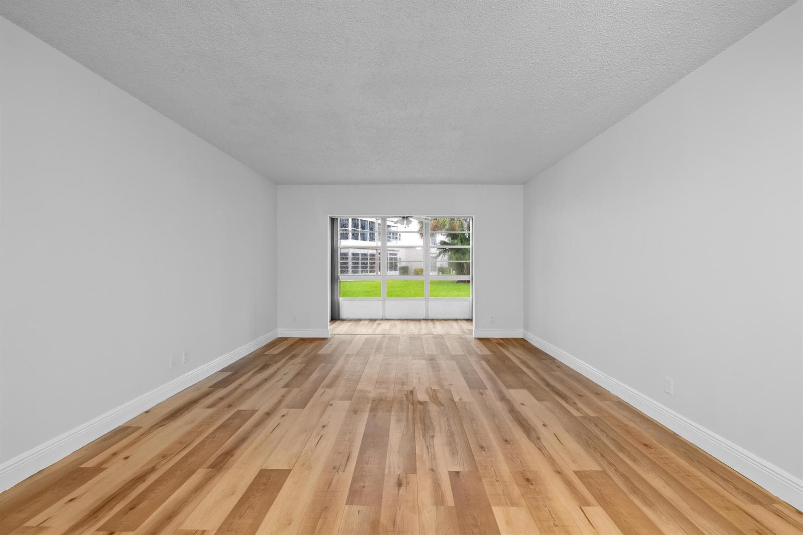 3401 NW 47TH Avenue # 401, Lauderdale Lakes, FL 33319 photo 8