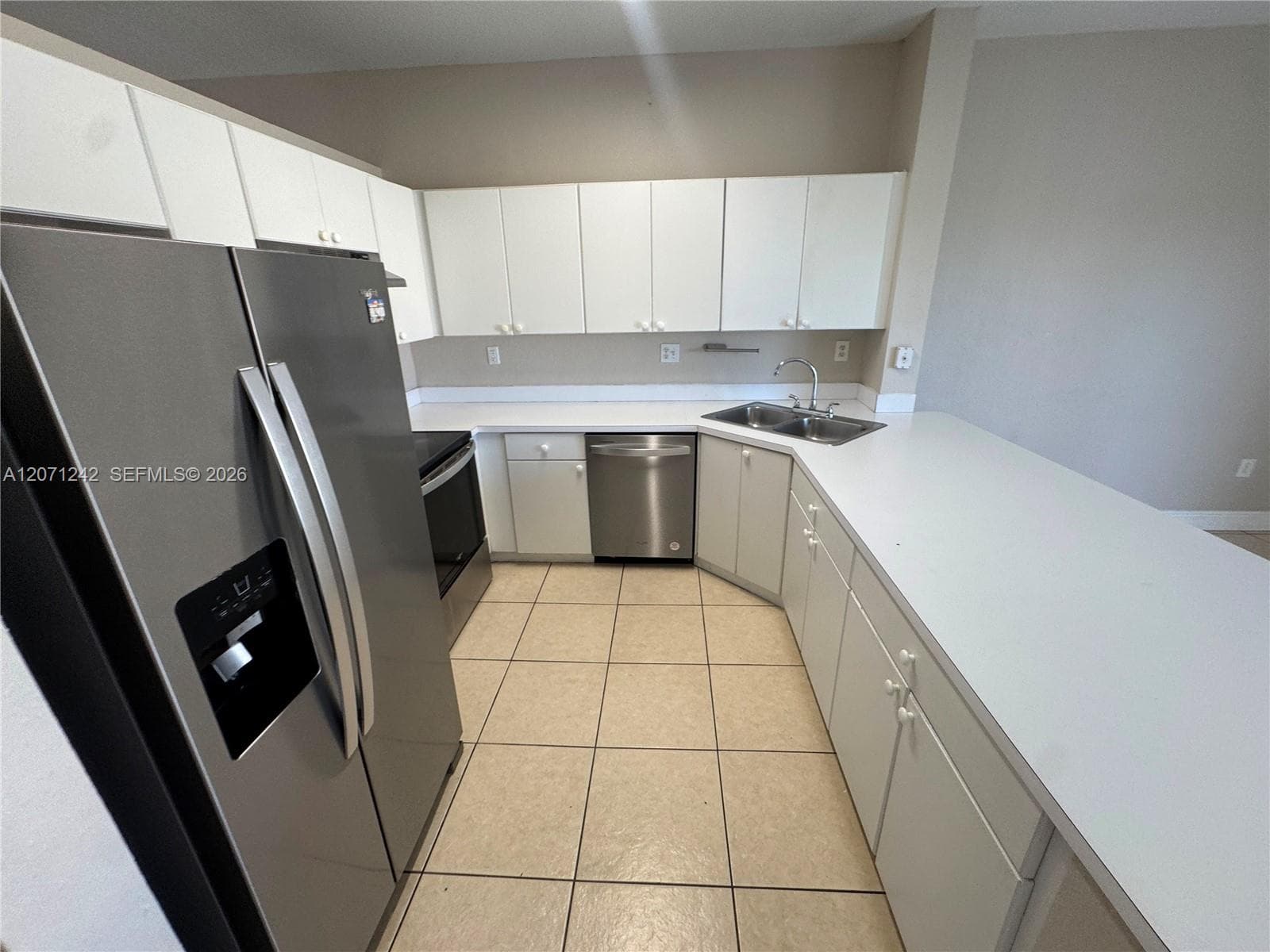 6940 NW 179th St # 404-7, Hialeah, FL 33015 photo 6