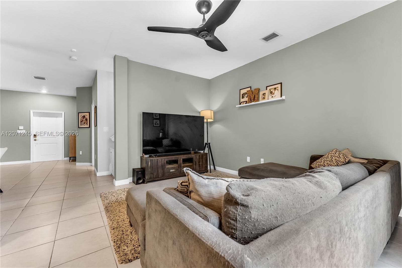 20397 NW 6th Pl, Miami Gardens, FL 33169 photo 12