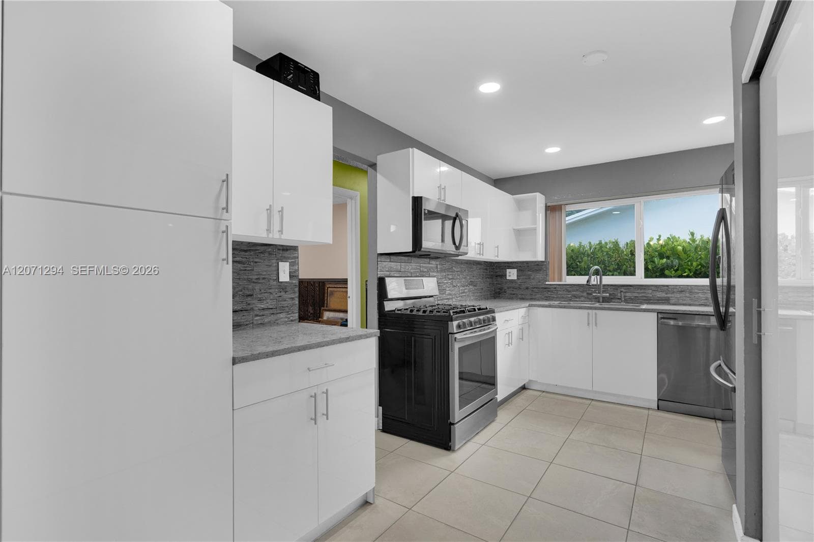 12900 SW 81st St, Miami, FL 33183 photo 9