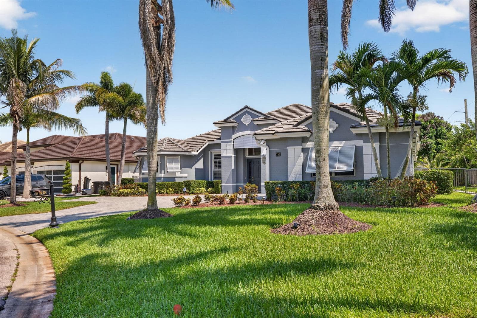 755 SW RIVER BEND Circle, Stuart, FL 34997 photo 2