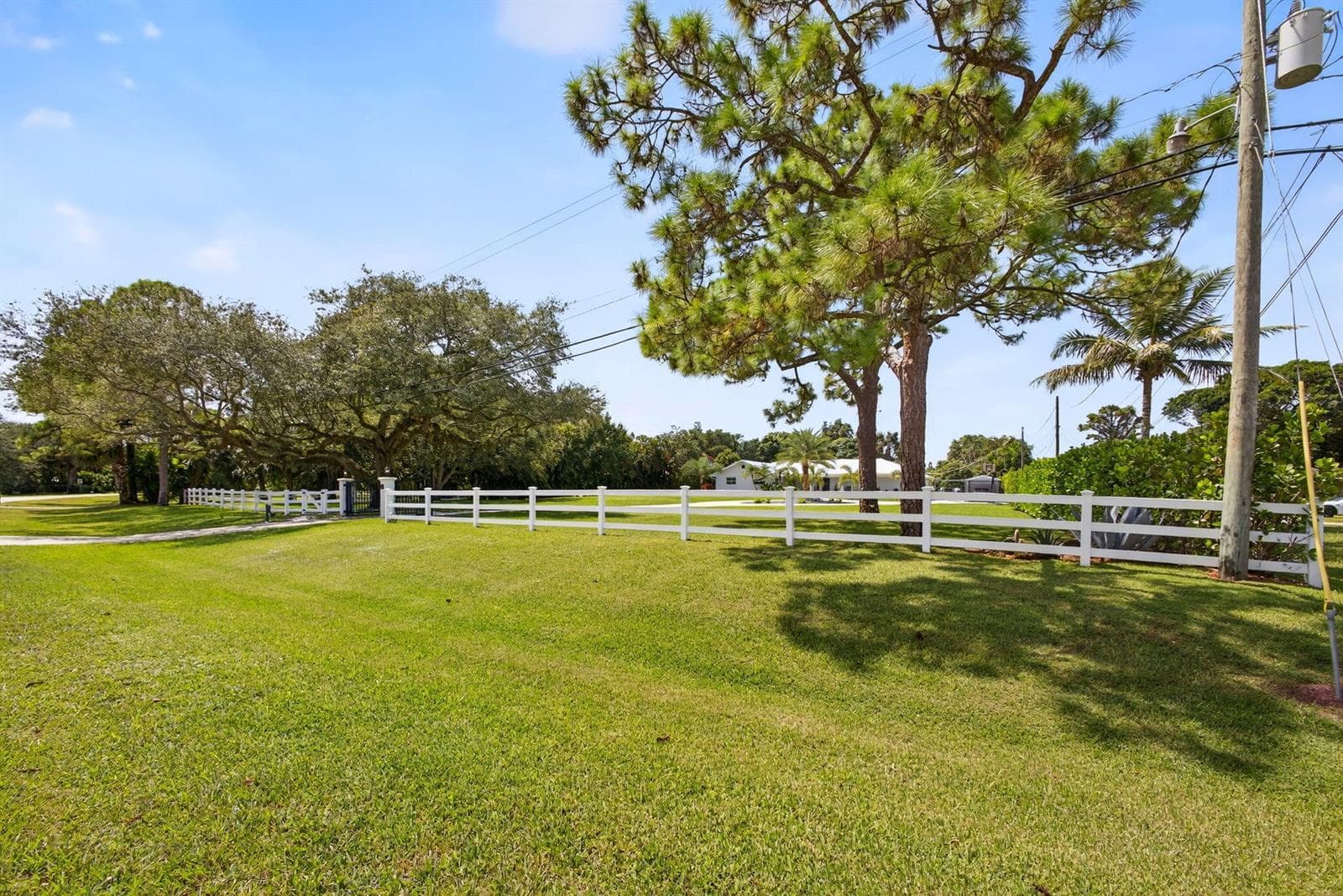 4628 SQUARE LAKE Drive, Palm Beach Gardens, FL 33418 photo 6
