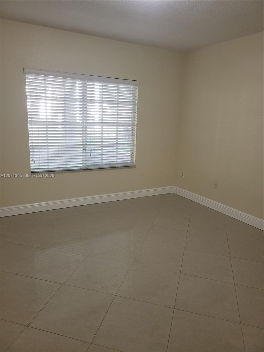 2564 CENTERGATE DR # 108, Miramar, FL 33025 photo 8