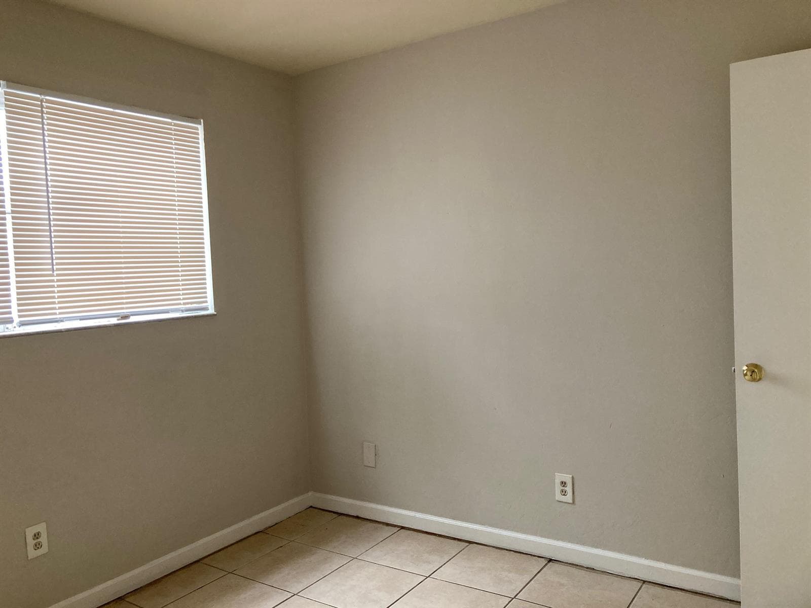 6124 LINCOLN Street # N, Hollywood, FL 33024 photo 8