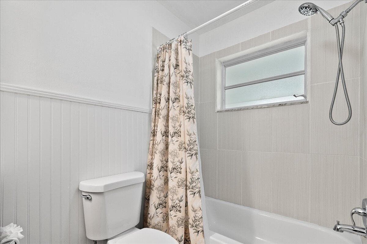 220 COUNTRY Lane # B, Boynton Beach, FL 33435 photo 13