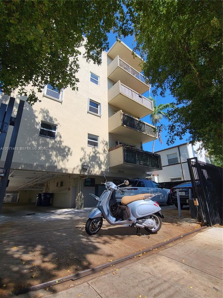 1612 Jefferson Ave # 403, Miami Beach, FL 33139 photo 2