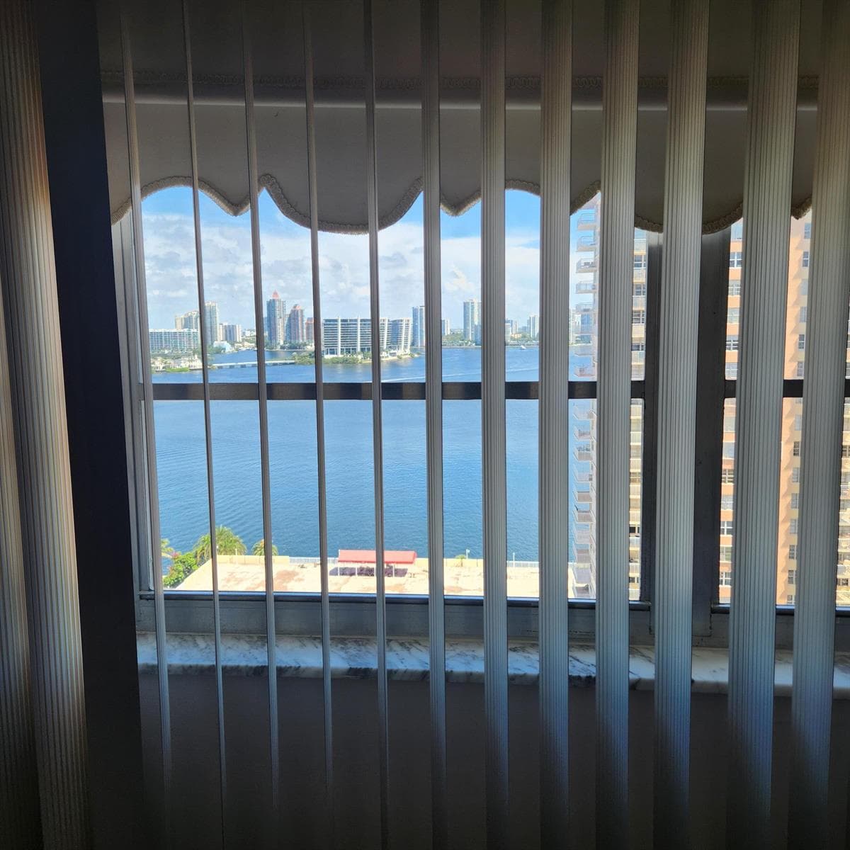 250 174th Street, Sunny Isles Beach, FL 33160 photo 3