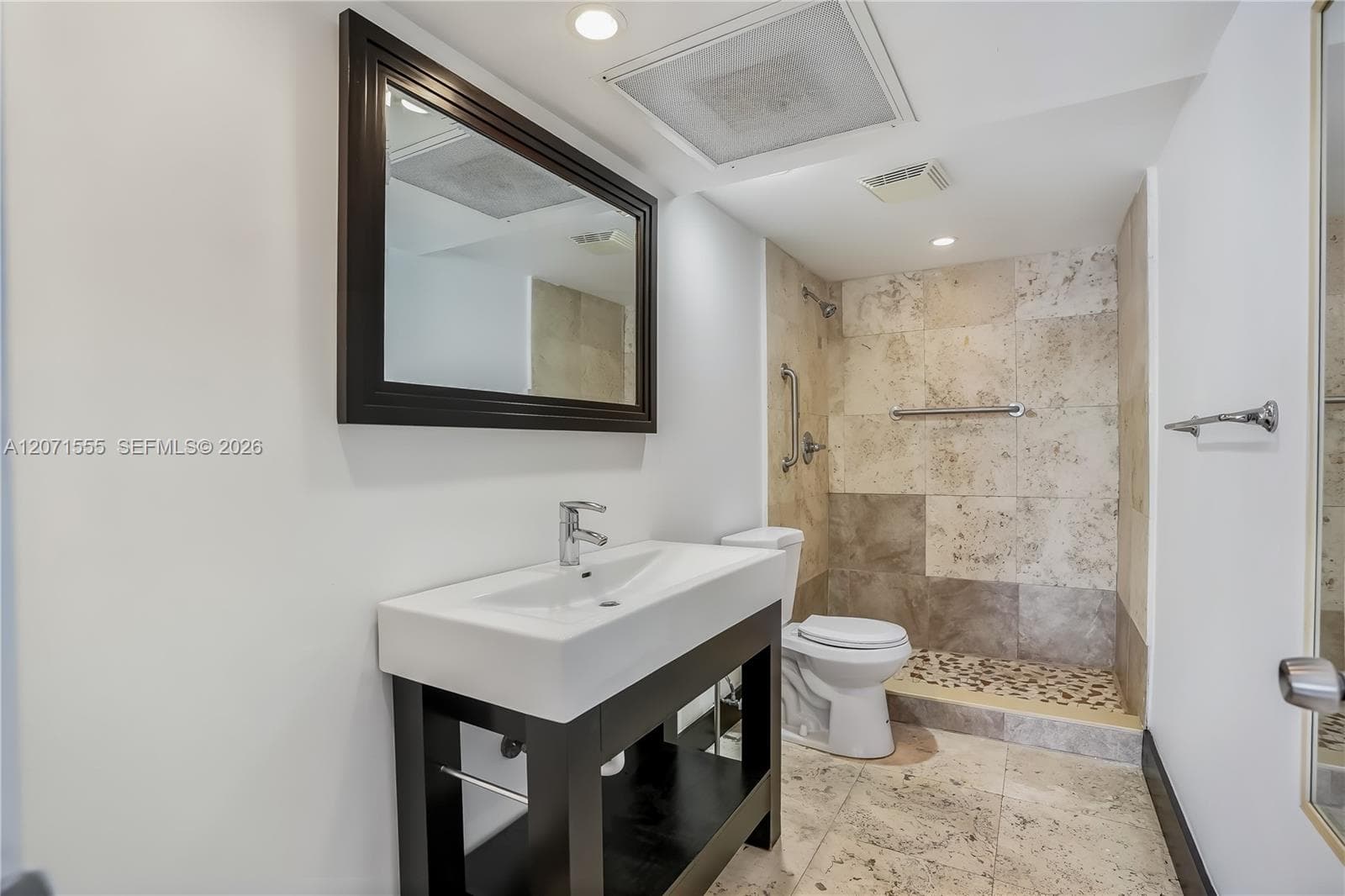 11111 Biscayne Blvd # 1000, Miami, FL 33181 photo 12