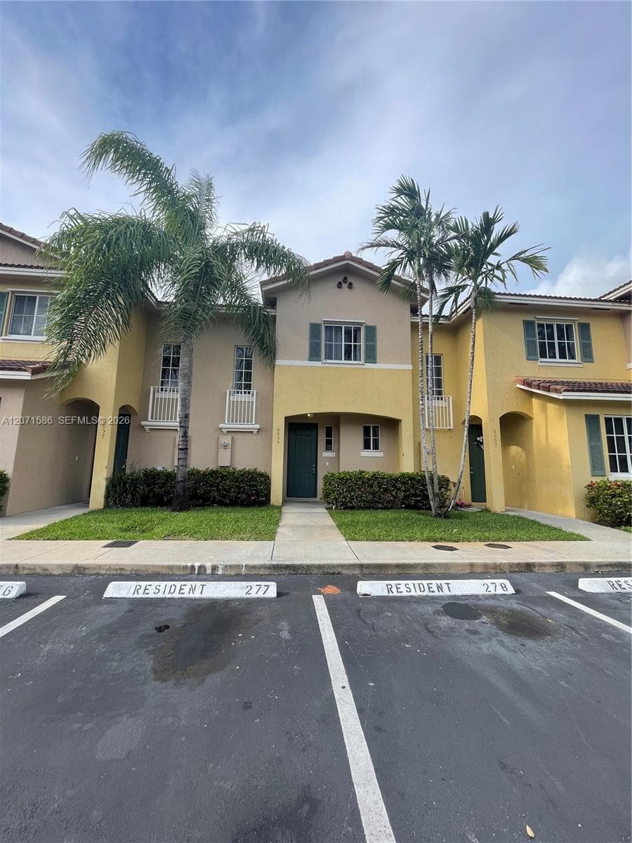 6055 SW 19th Ct # 6055, North Lauderdale, FL 33068 photo 4