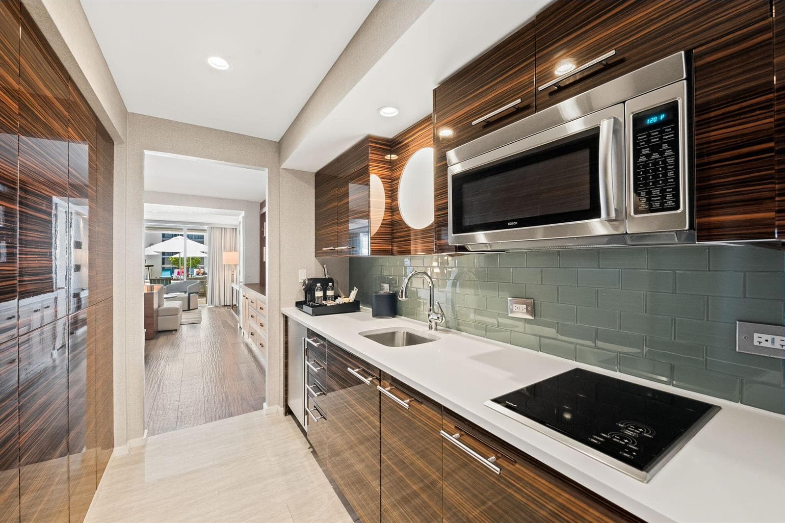 551 N FORT LAUDERDALE BEACH Boulevard # H614, Fort Lauderdale, FL 33304 photo 8