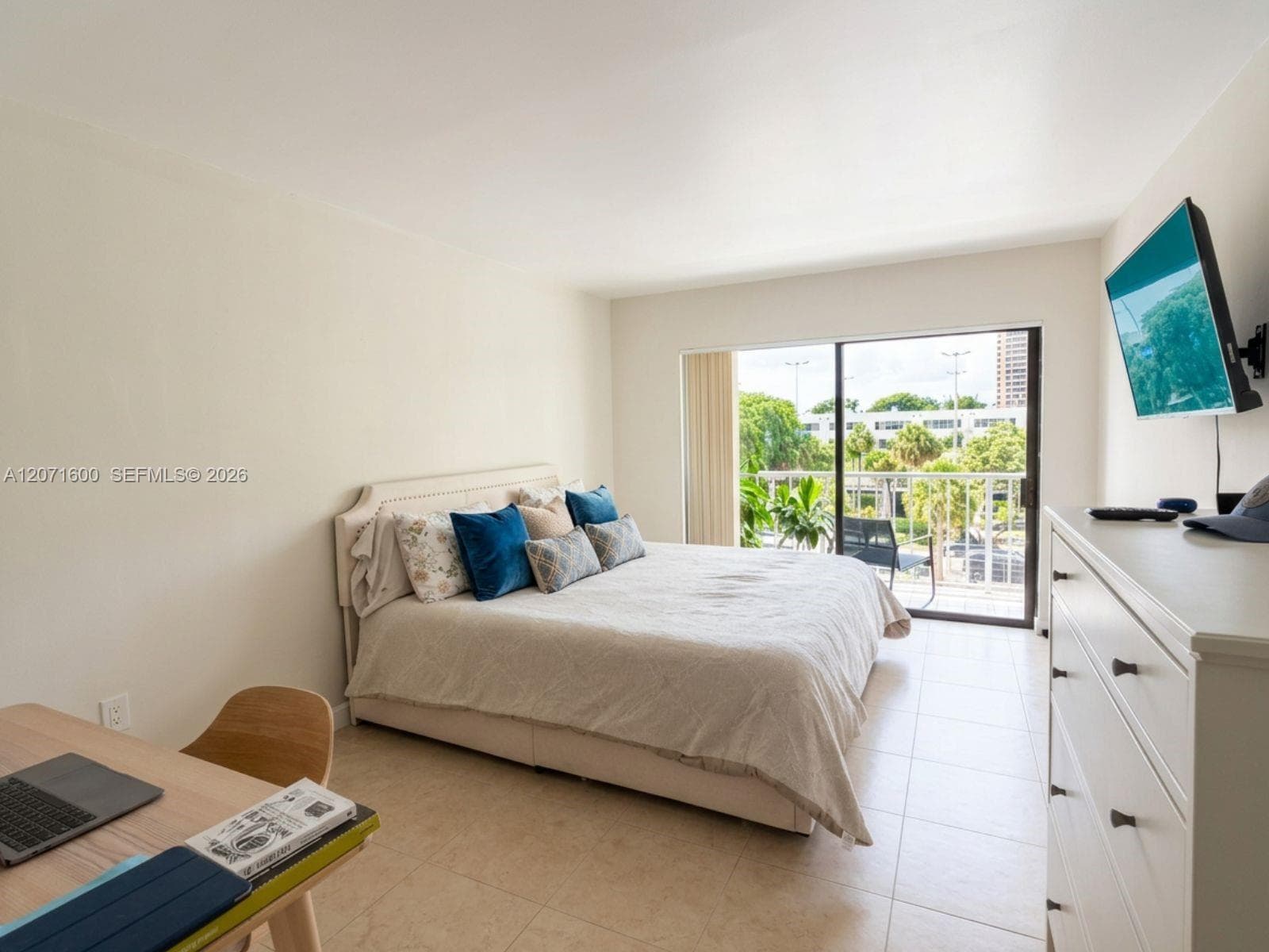 1650 NE 115th St # 403, Miami, FL 33181 photo 6