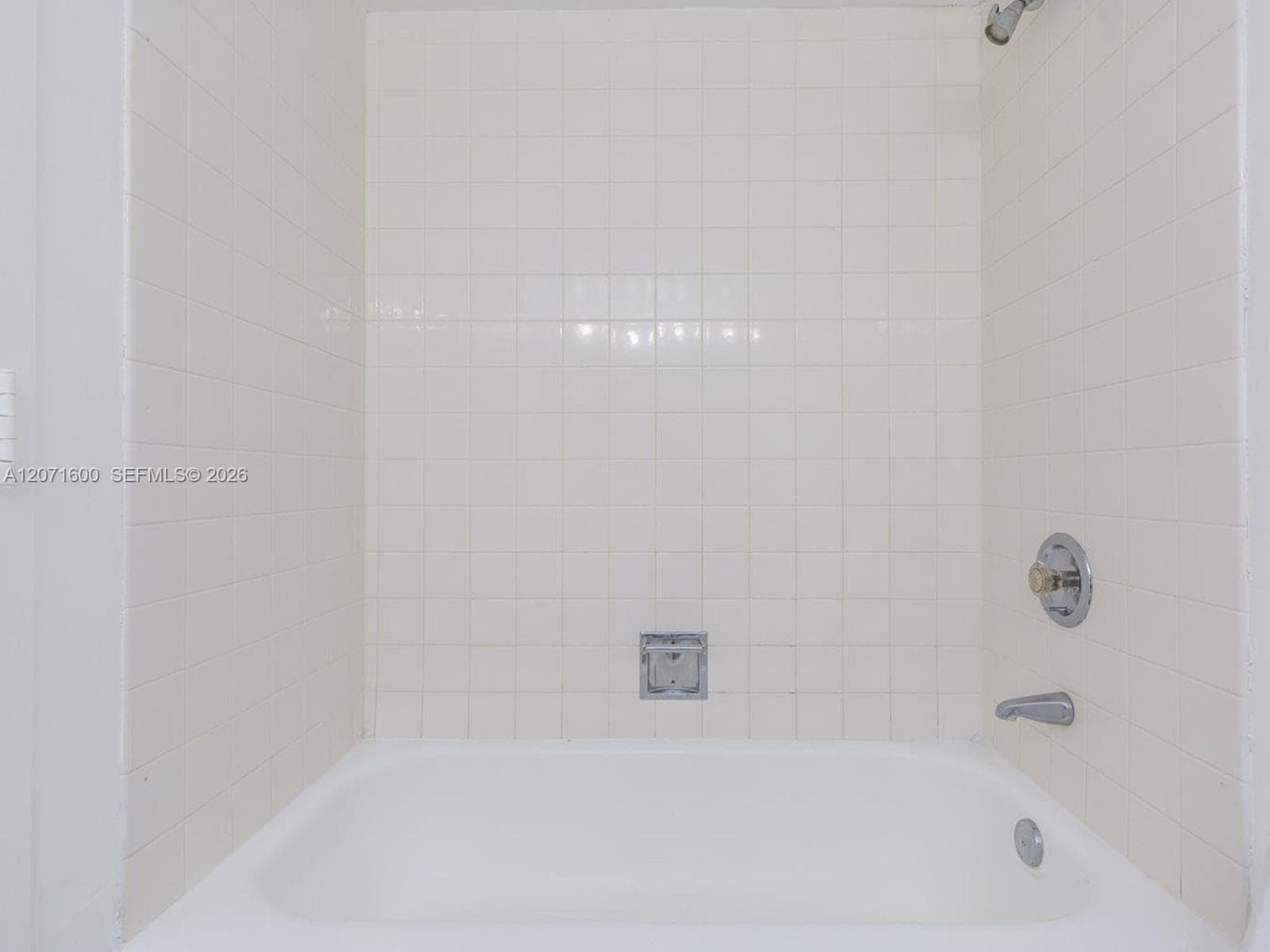 1650 NE 115th St # 403, Miami, FL 33181 photo 9