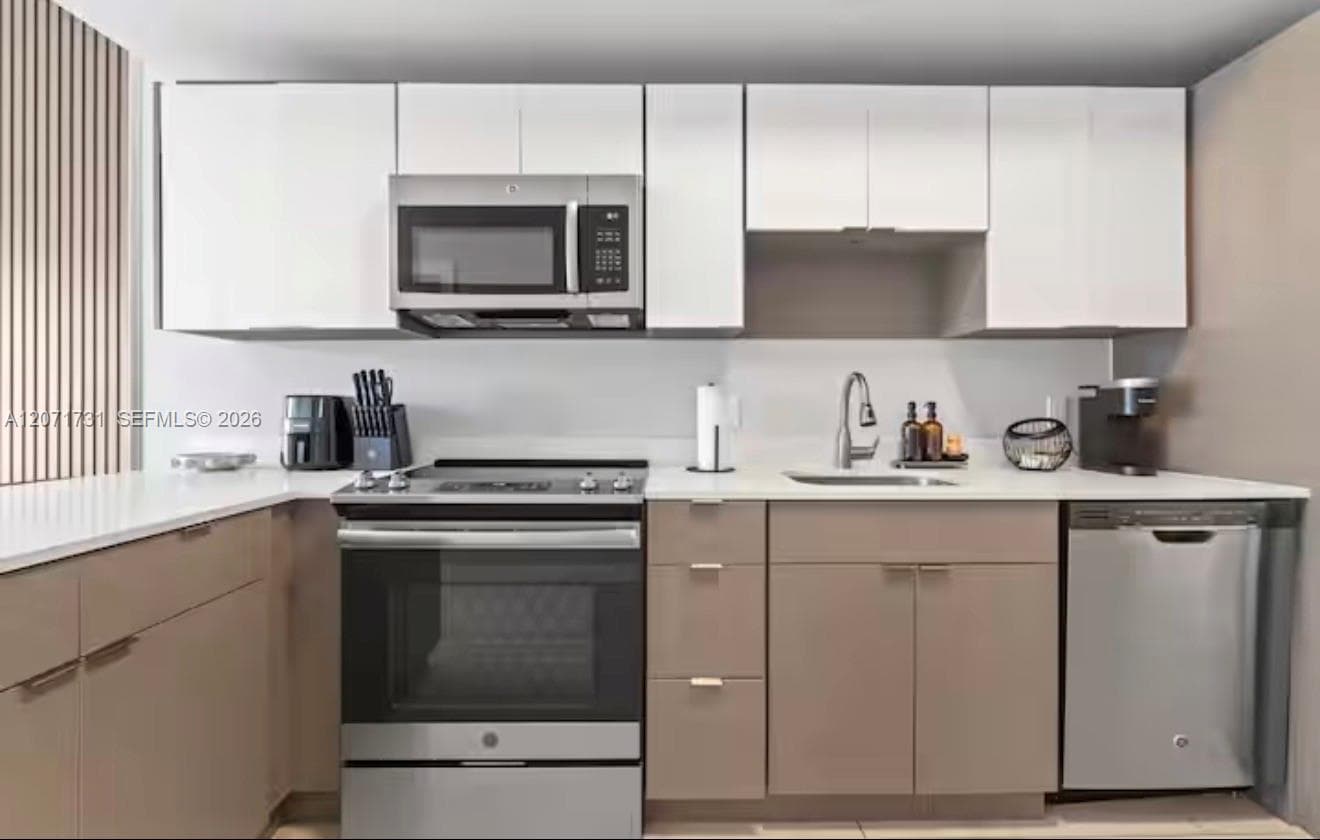 321 NE 26th St # 811, Miami, FL 33137 photo 9