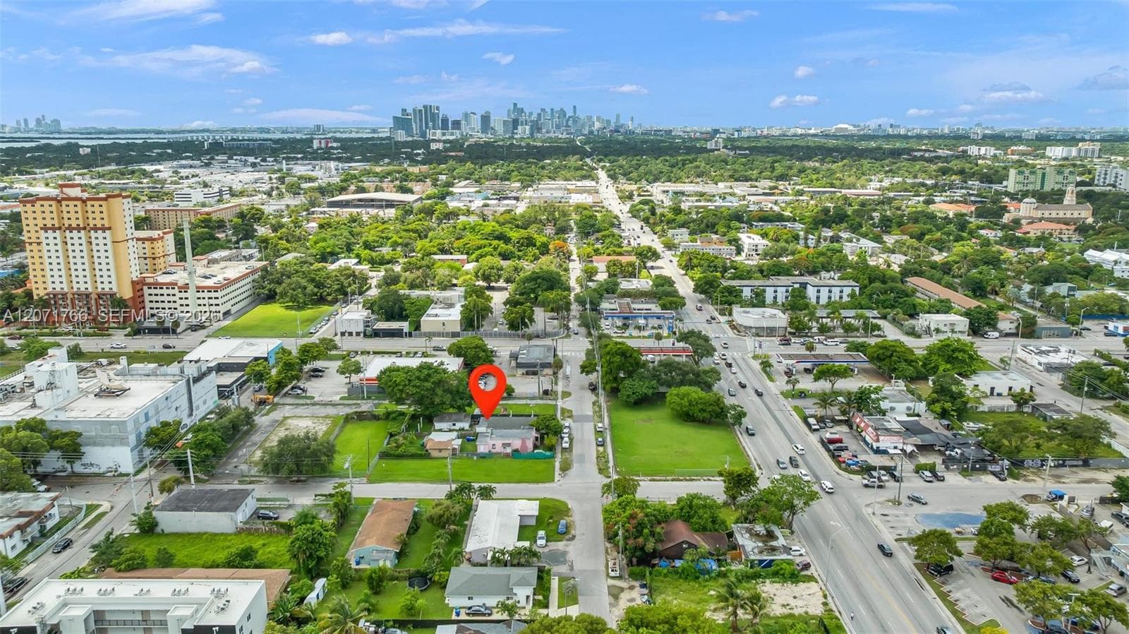 8011 NE Miami Ct, Miami, FL 33138 photo 7