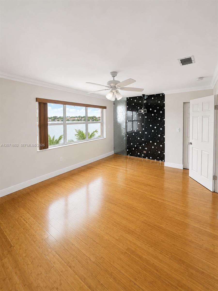 2561 W 60th Pl # 102-1, Hialeah, FL 33016 photo 11