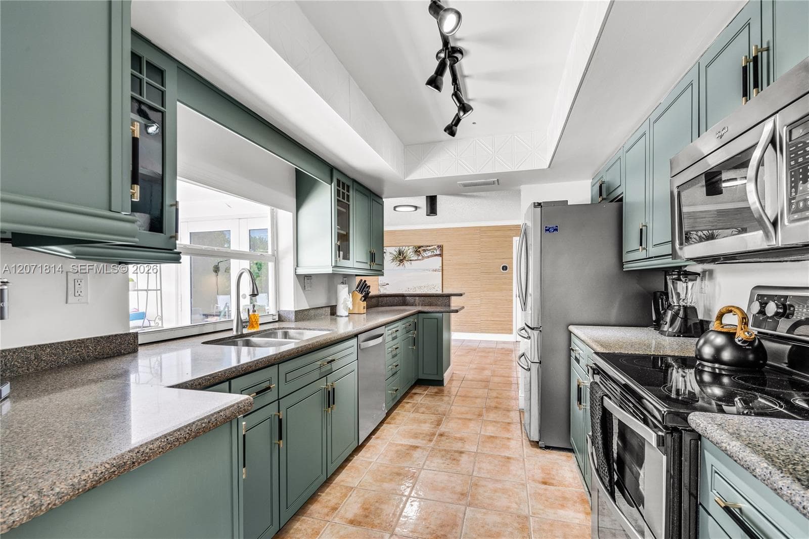 6421 NE 22nd Ave, Fort Lauderdale, FL 33308 photo 6