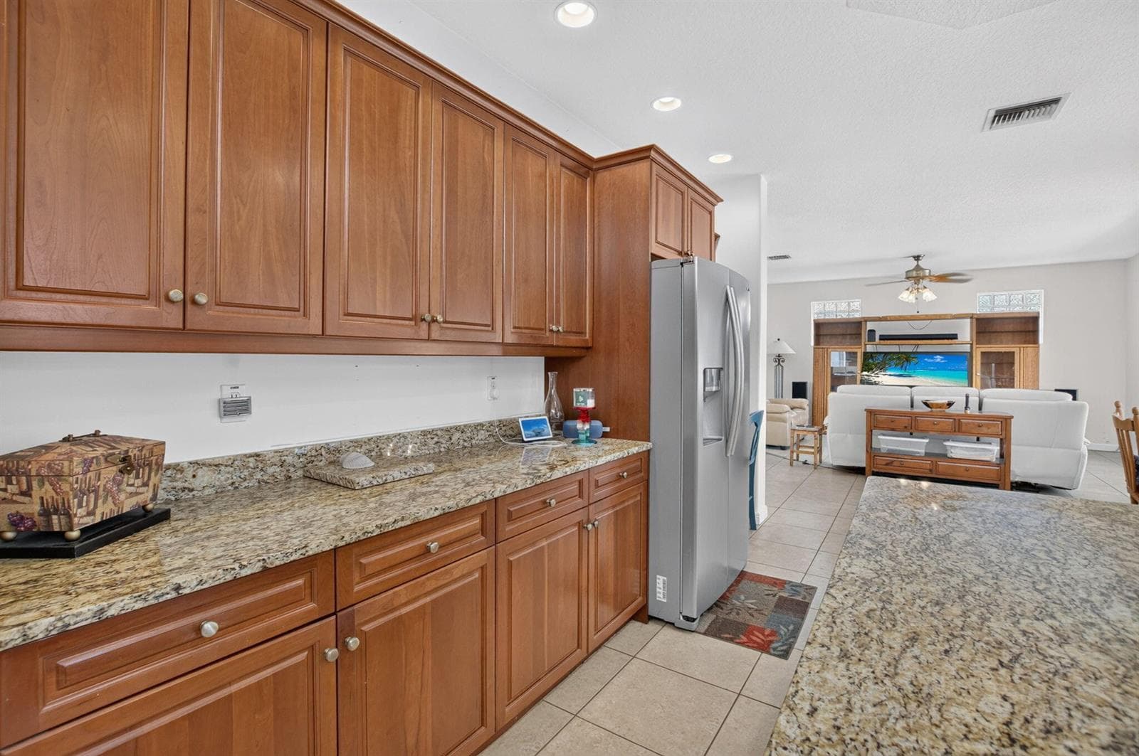 7541 DOWNWINDS Lane, Lake Worth, FL 33467 photo 11