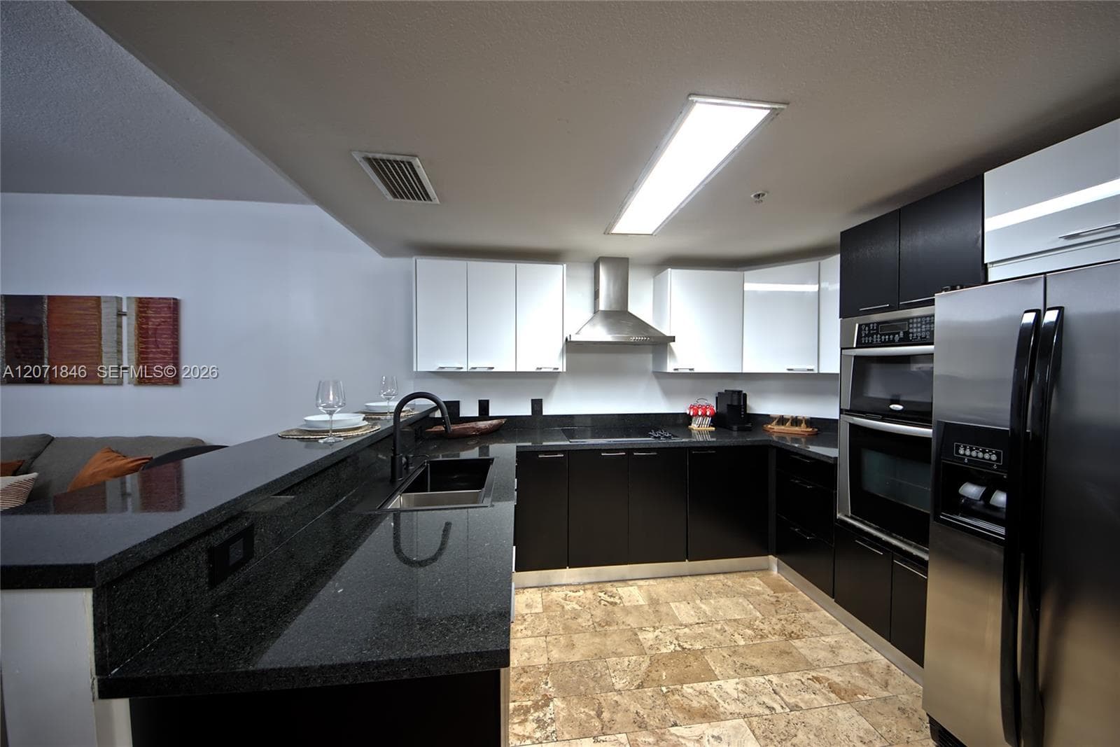 170 SE 14th St # 2303, Miami, FL 33131 photo 13