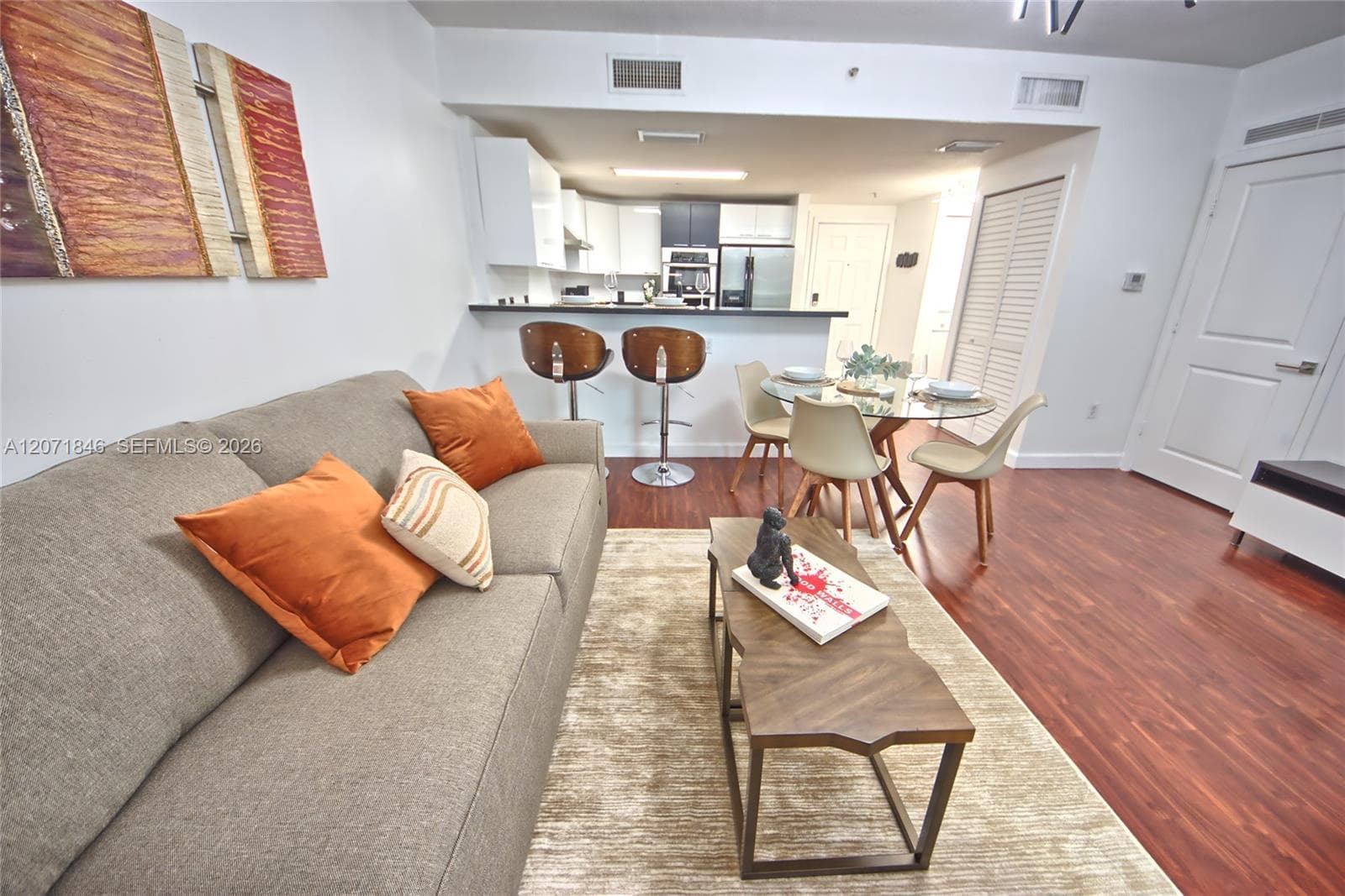 170 SE 14th St # 2303, Miami, FL 33131 photo 7