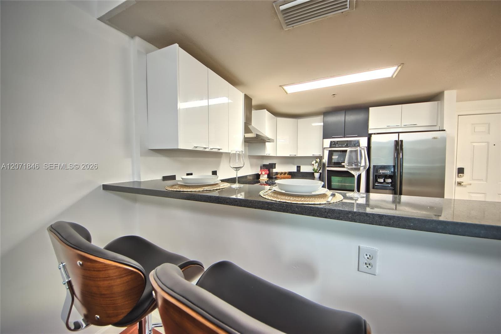170 SE 14th St # 2303, Miami, FL 33131 photo 11