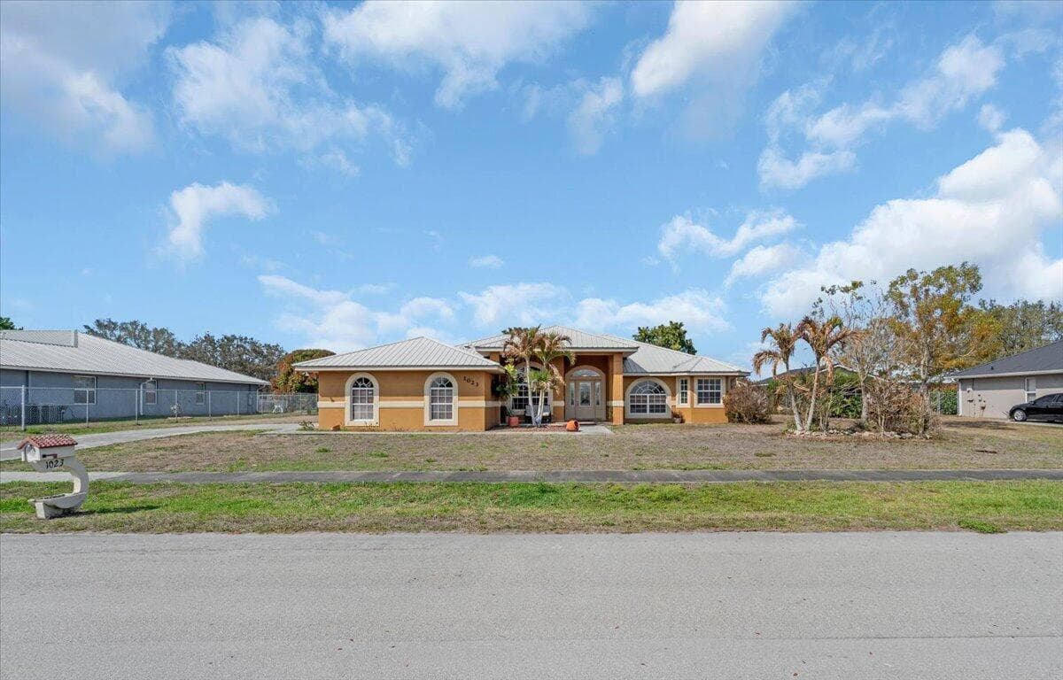 1023 Caribbean Avenue, Clewiston, FL 33440 photo 7