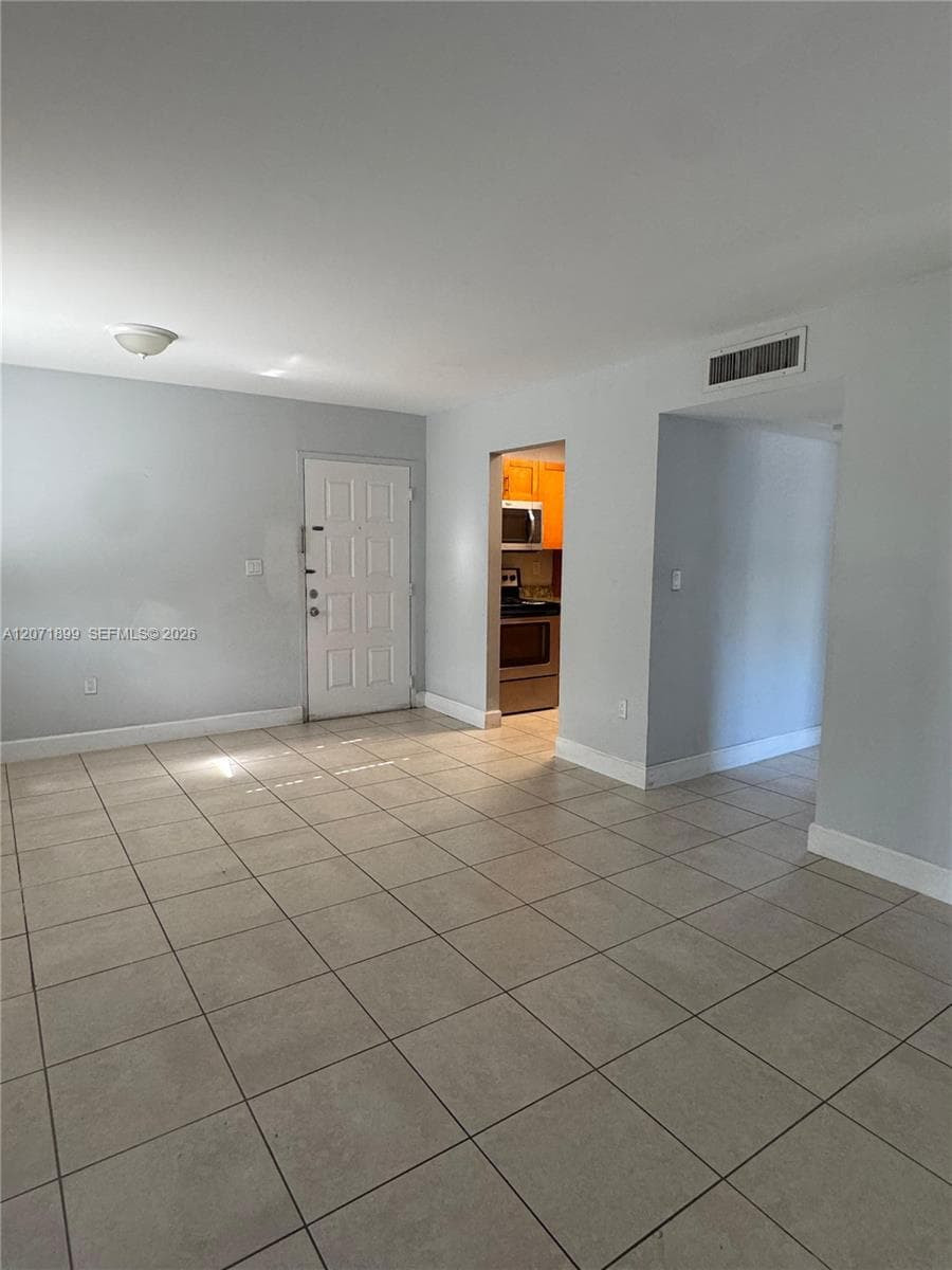 7401 SW 152nd Ave # 105-1, Miami, FL 33193 photo 6